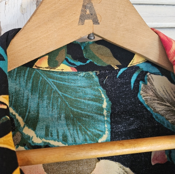 Vintage 90s Sunflower Print Floral Sleeveless Rayon Blouse Medium - Picture 5 of 10